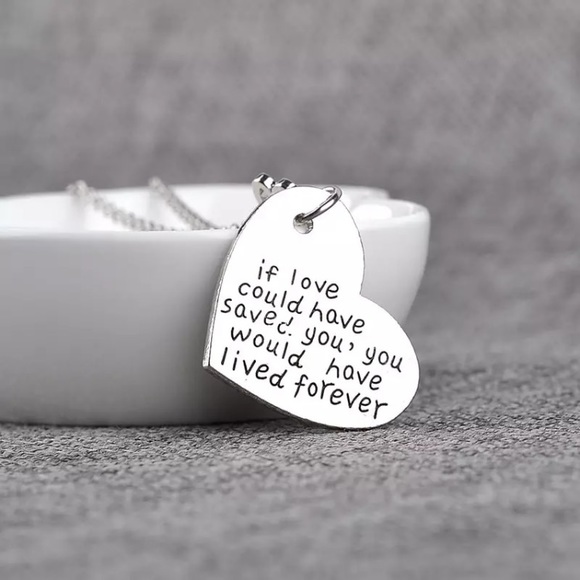 🌺 Paw & Poem Necklace - Picture 3 of 5